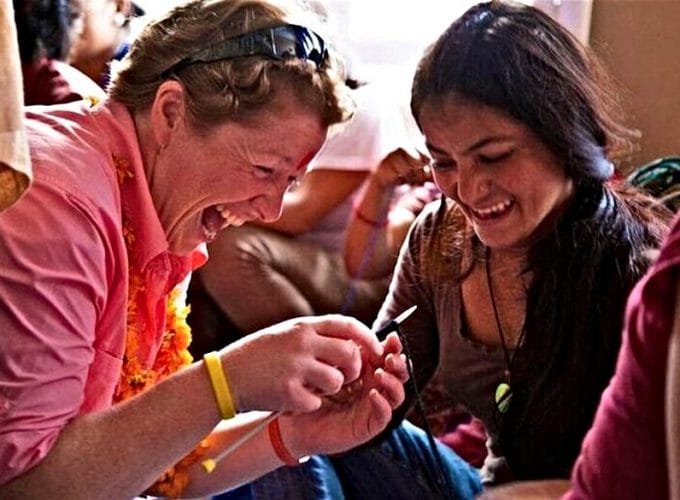 Hand Made in Kathmandu _ Tranning with Seven Women in Nepal