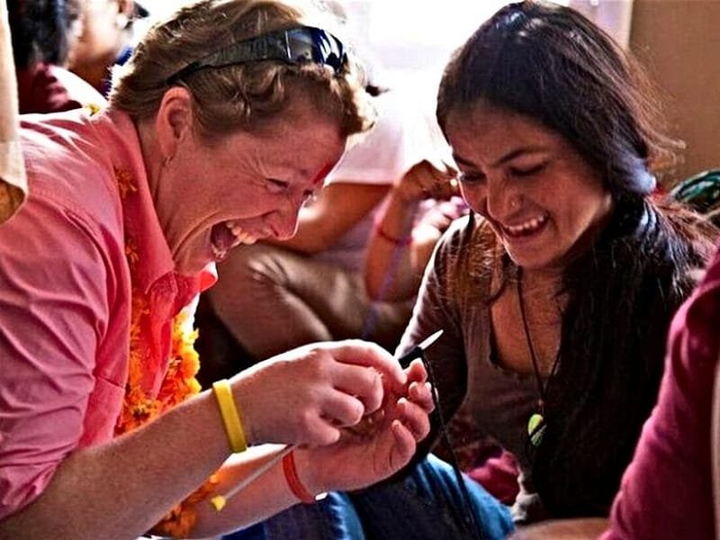 Hand Made in Kathmandu _ Tranning with Seven Women in Nepal