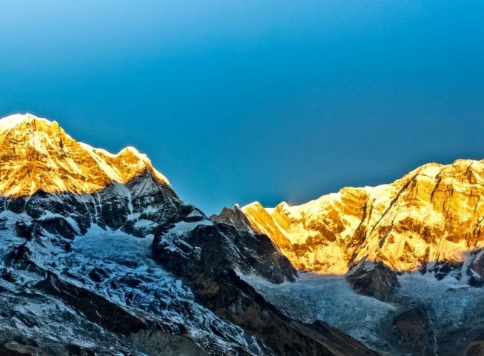 Morning Panoramic View of Mount Annapurna from_Annapurna Circuit Trek